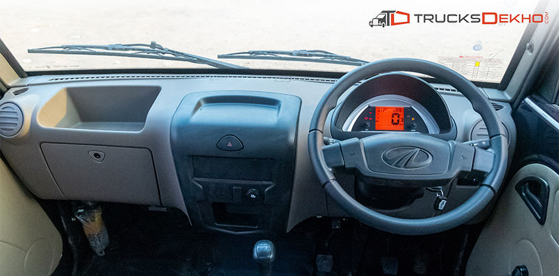 Mahindra Supro Excel Diesel comes with a stylish and modern looking dashboard