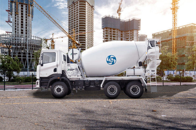 Large Concrete Mixers for Sale with High Productivity