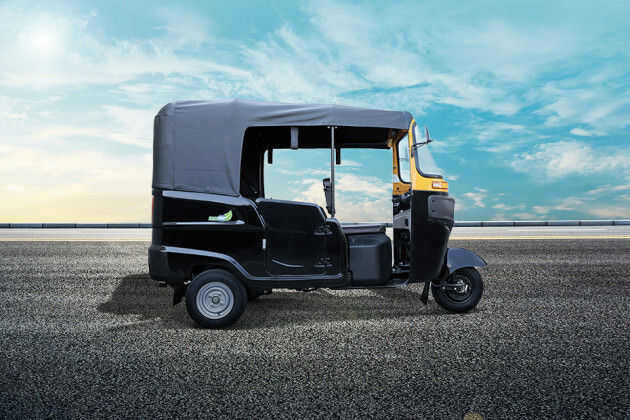Bajaj Maxima Z Auto Rickshaw Loading Capacity & Dimension