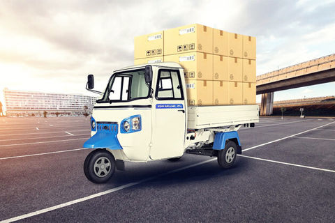 Mahindra Zor Grand Delivery Van/2200/170 ft