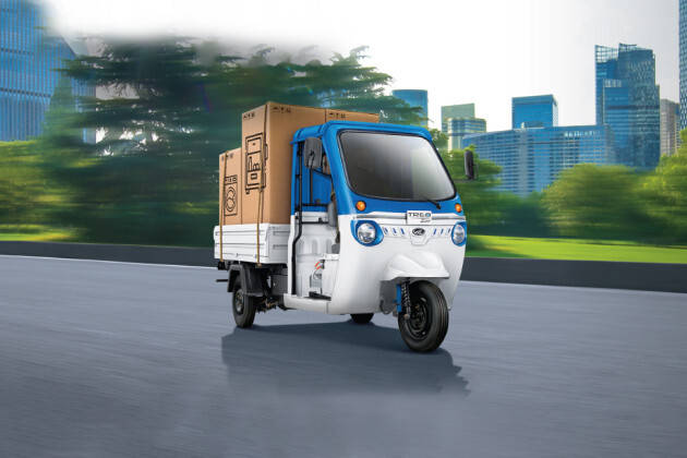 mahindra delivery van price