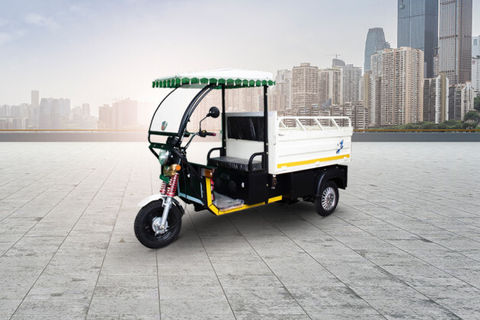 Mini Metro White E Rickshaw Loader Electric