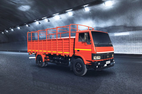Tata 1212 LPT (Tubeless) 3800/Containers