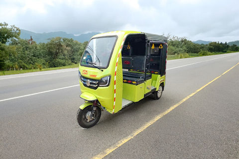 Victory Vikrant 2110/Electric